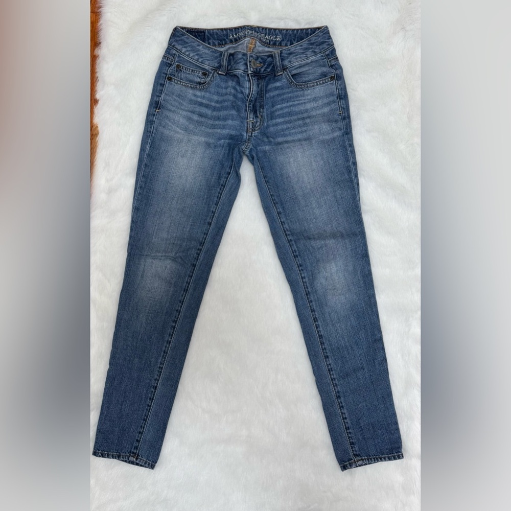 AEO Boy Jean - Women’s Size 00